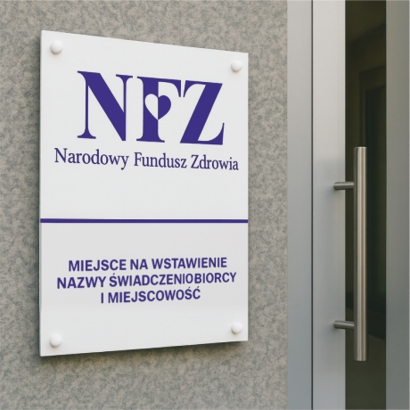 Tablica NFZ dla świadczeniobiorcy mocowana na płasko