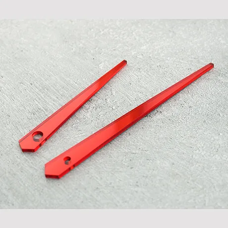 Wskazówki do zegara pełne strzałki czerwone lustro